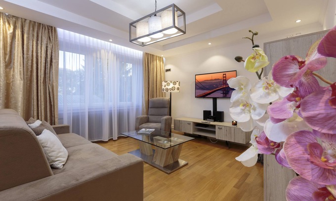 Bonnevoie Apartment | The Queen Luxury Apartments - Villa Giada