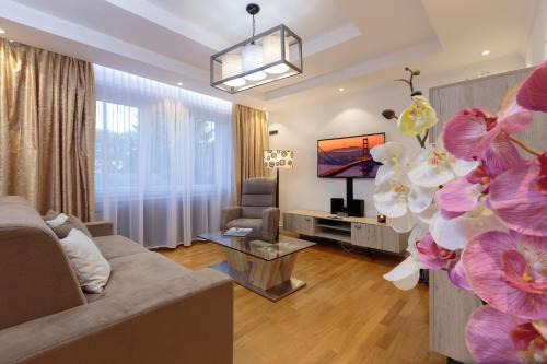 Bonnevoie Apartment | The Queen Luxury Apartments - Villa Giada