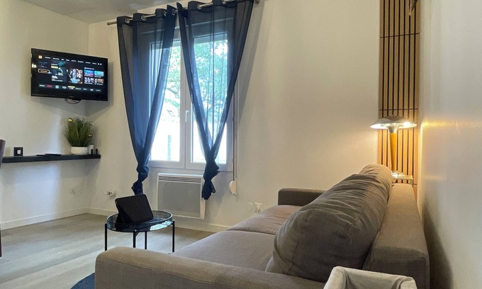 Le Chatelet-en-Brie Apartment | THE QUIET NEST IN THE COUNTRY OF FONTAINEBLEAU