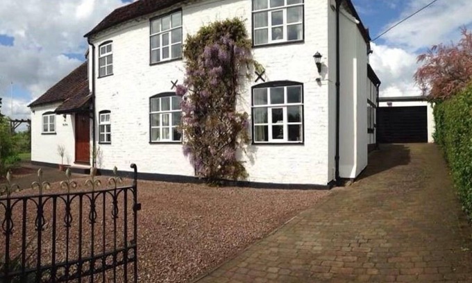 Upton upon Severn Bed & Breakfast | The Rag House