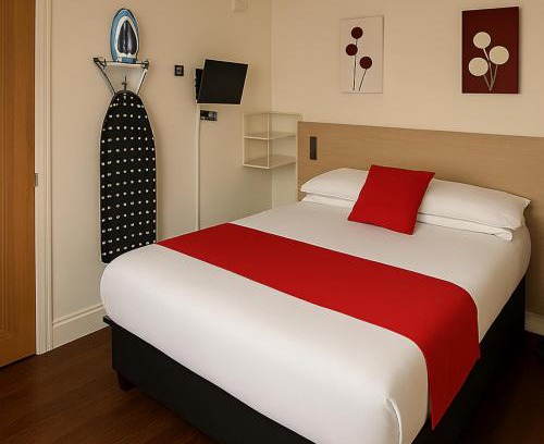 Colchester House | The Railway Sleeper Lodge