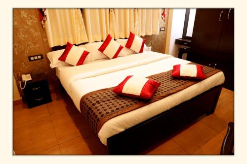 Majkhali Hotel | The Ranikhet Continental