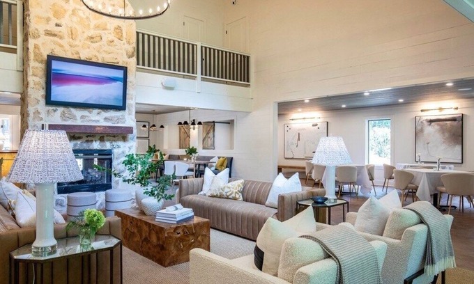 Oxford Cabin | The Ravine, 5BR Boutique by Velvet Ditch Villas