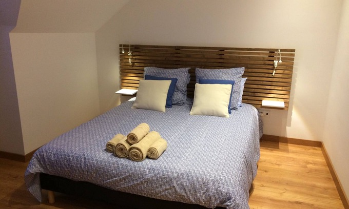 Peniche de Cima House | "THE REFUGE OF THE COINS" - House in Peniche center and next to the beaches