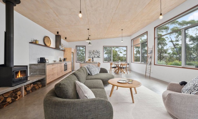Mount Victoria House | The Residence in Mount Victoria