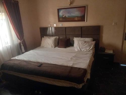 Owerri Hotel | The Resident Hotel