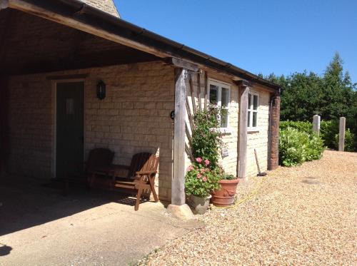 Castle Bytham House | The Retreat, Clematis cottages, Stamford