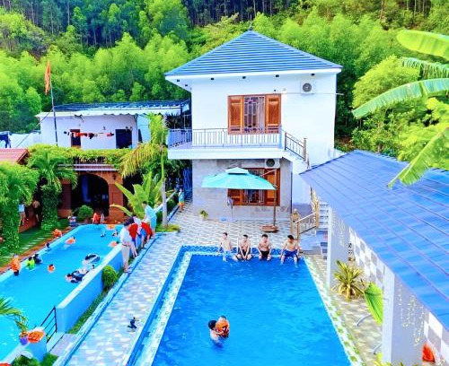 Son Trach Hotel | The Ridge Haven