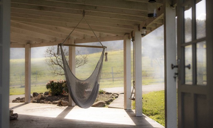 Faulkland House | The Rise Longford Farmhouse