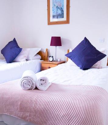 Clanfield Bed & Breakfast | The Rising Sun Inn