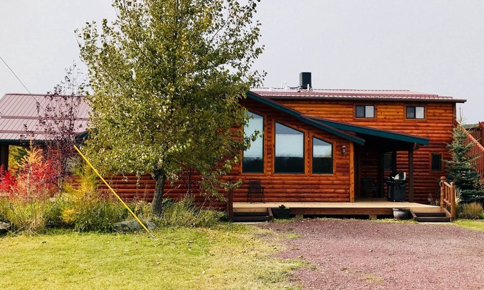 East Glacier Park Condo | The Rising Wolf , with sunset views of Glacier Park