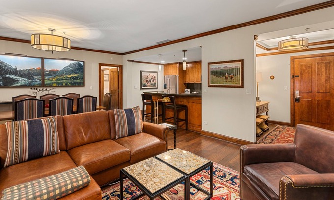 Aspen Condo | The Ritz-Carlton | 2 BR Residence 8409, Mountain/Mall view, Ski-in/Ski-out in Aspen Highlands