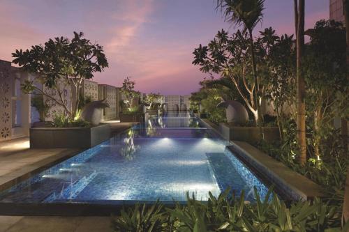 Bangalore City Center Hotel | The Ritz - Carlton, Bangalore