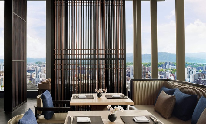 Chuo-ku Hotel | The Ritz-Carlton, Fukuoka