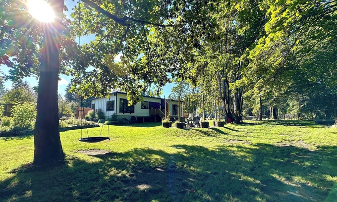Westholme House | The River House- family friendly home on Chemainus River