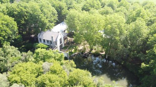 Magaliesberg Villa | The River Villa