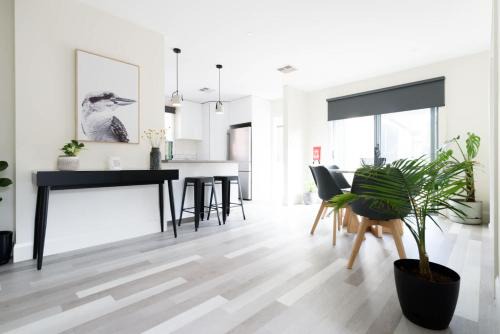 Riverside House | The Riverside Hideaway - A Tranquil Escape
