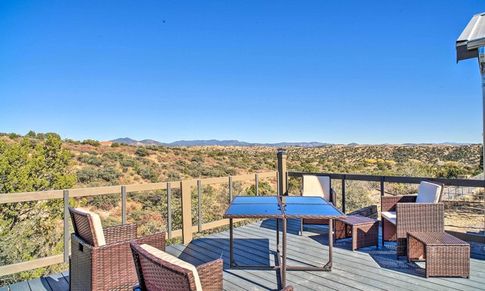 Tyrone House | ‘The Roadrunner’ - Silver City Oasis w/Views!