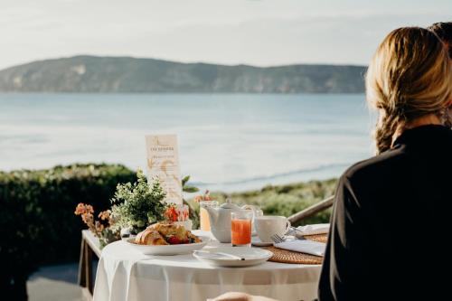 Robberg Beach Cabin | The Robberg Beach Lodge - Lion Roars Hotels & Lodges