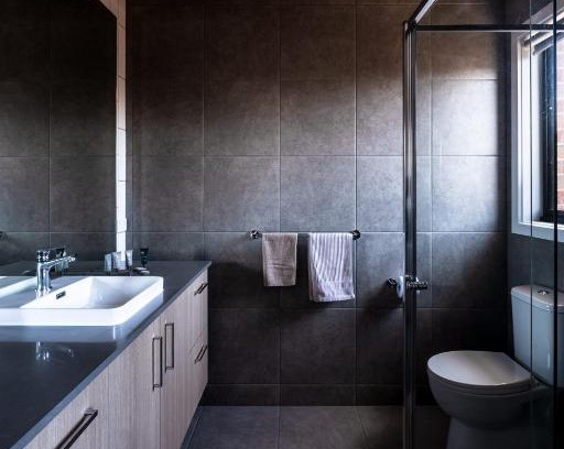 Armstrong Creek Apartment | The Robinson Spacious and Modern Family Home