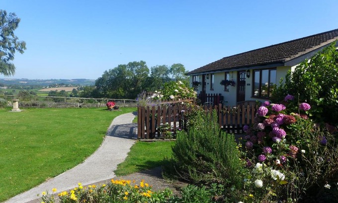 Coleford House | The Rock self-catering holiday cottage and garden lodges
