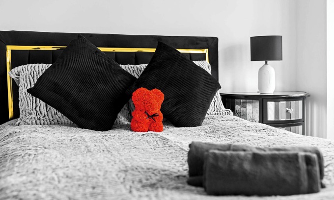 Olton House | The Rock, Solihull Retreat Birmingham Airport