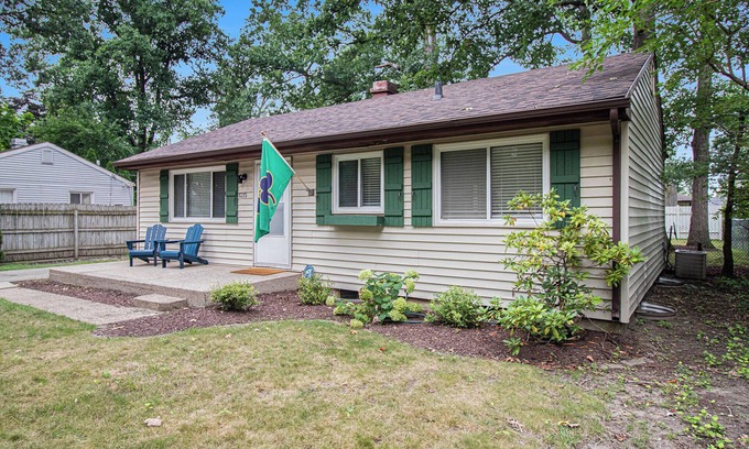 Wooded Estates House | The Rock