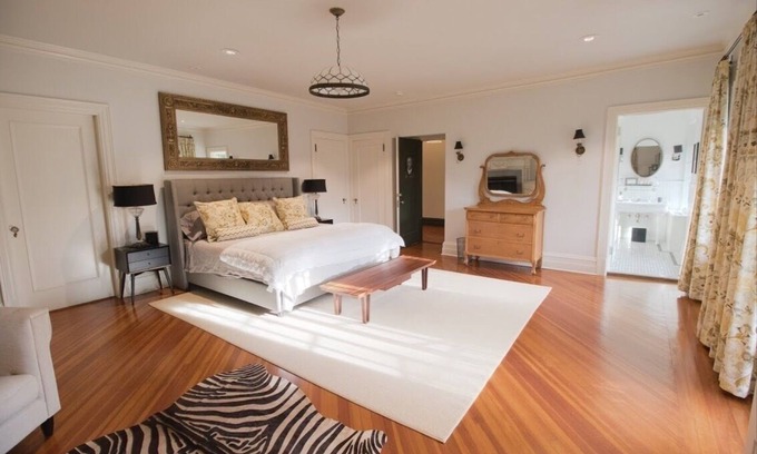 Highland Mills Bed & Breakfast | The Roosevelt Room at Rushmore Estate in Woodbury NY Bed and Breakfast