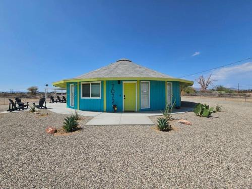 Big River House | The Round House
