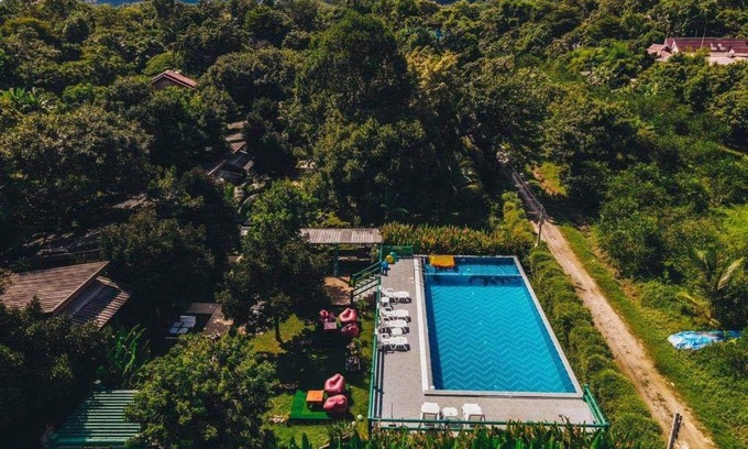 Khlong Sok Cabin | The Royal Bamboo Lodges - SHA Certified