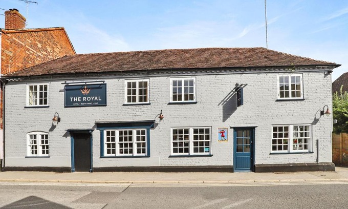 Wallingford Hotel | The Royal