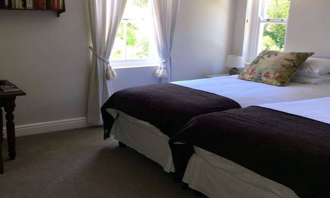 Maun House | The Royal M&G GuestHouse- Family Room with Bathroom