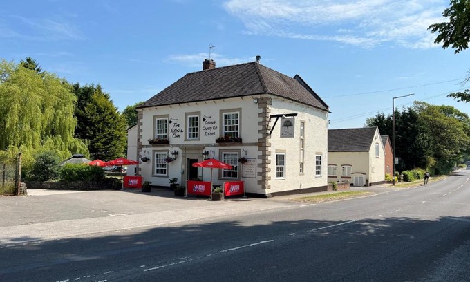 Mayfield Bed & Breakfast | The Royal Oak