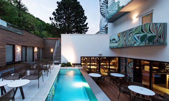 Namur Hotel | The Royal Snail