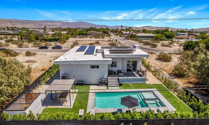 Desert Hot Springs House | The Sagebrush House