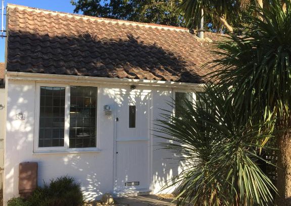 South Hayling Cabin | The Sail Loft - Hayling Island