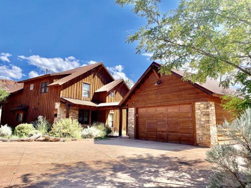 Coyote Run House | The Sanctuary by the Golf Course