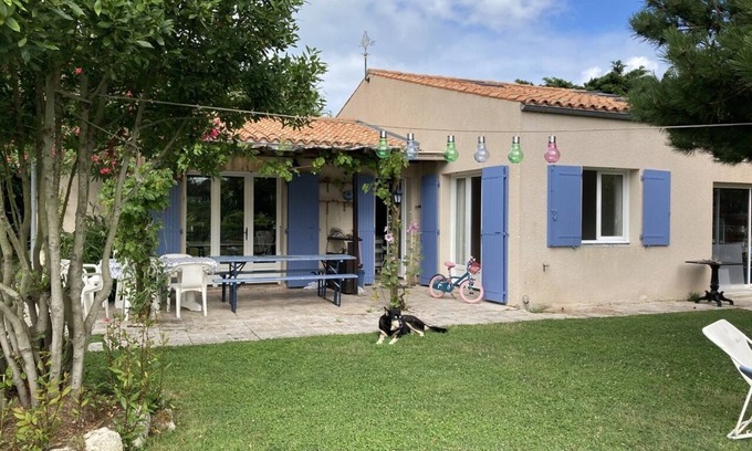 Ile-d'Aix Villa | The sand rose - 10 adults/2 children