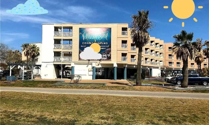 North Beach Condo | The Sandbar Stay - North Beach Waterfront Condo