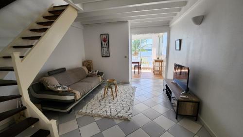 Nettle Bay Apartment | The Sandies
