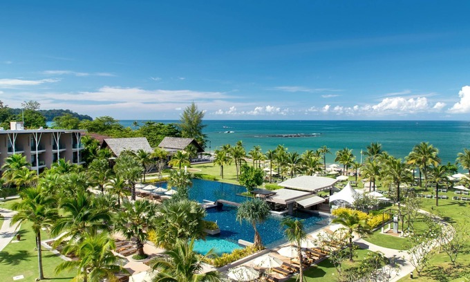 Khuekkhak Hotel | The Sands Khao Lak by Katathani
