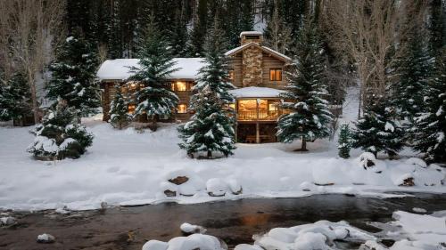 Vail House | The Savory Lodge