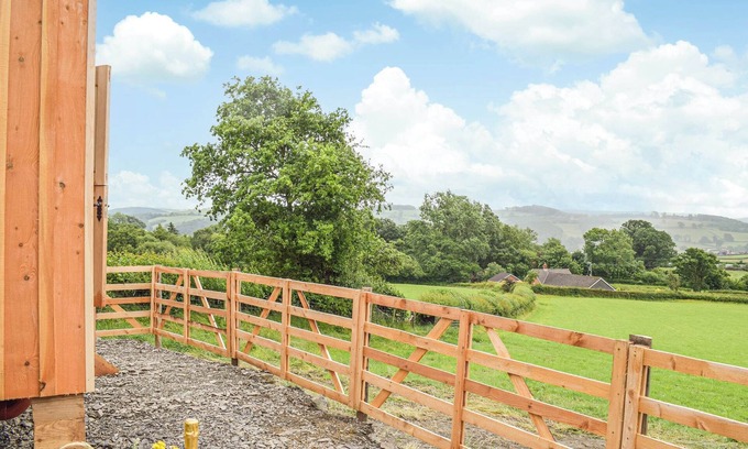Caersws Cottage | The Sawyers Hut-UK39775