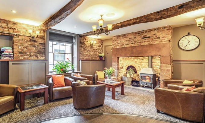 Wing Cottage | The Scotch Arms Mews - UK30910