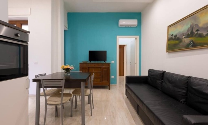 Salerno Apartment | The Seahorse House