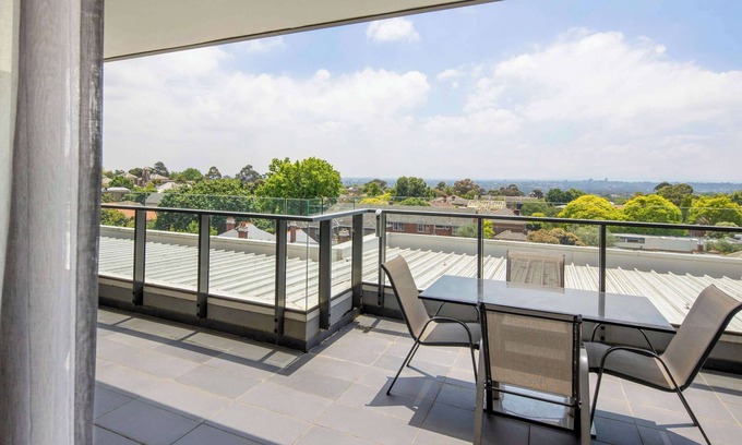 Kew Hotel | The Sebel Melbourne Kew