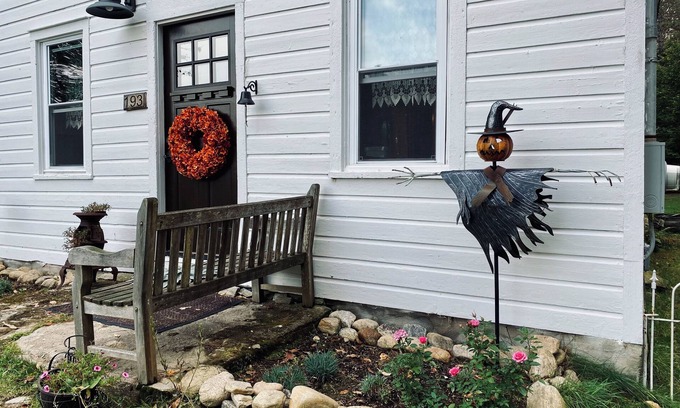 Town of Benson House | The Secret Schoolhouse
