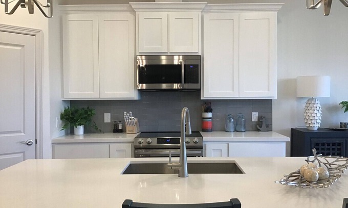 Laguna Vista House | The Serenity Spot - 137TP