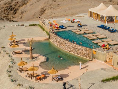 Nzala Cabin | The seven saints - luxury camp - lodges & tents - desert activities