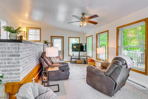 Millersburg House | The Shady Cottage Millersburg Getaway with Deck